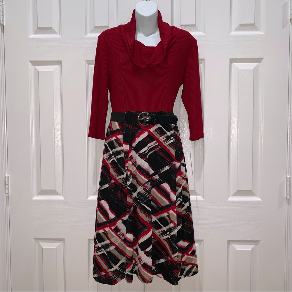 NWT Robbie Bee Midi Dress